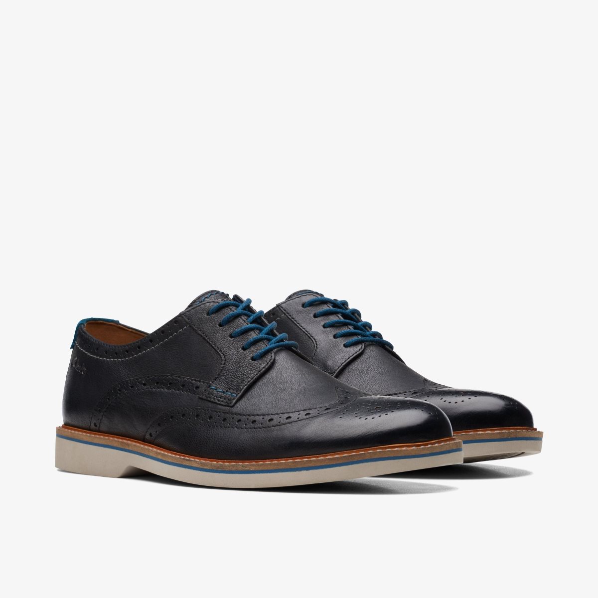 Clarks Atticus LT Limit Black Leather Black | KRALP4268