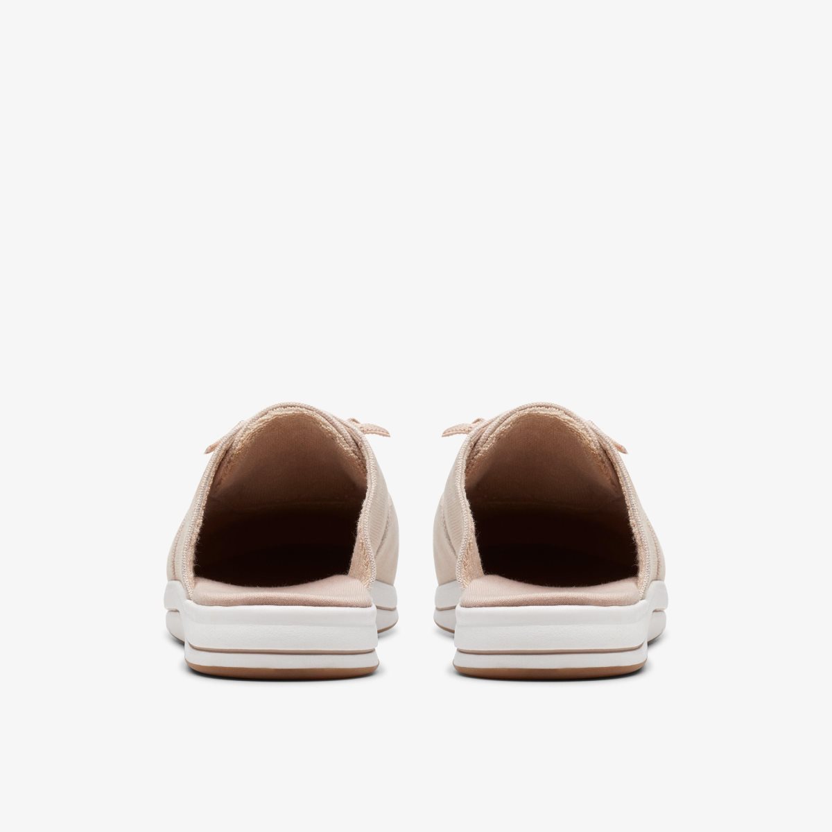 Clarks Breeze Clara Light Sand Light Brown | OEWZY8097