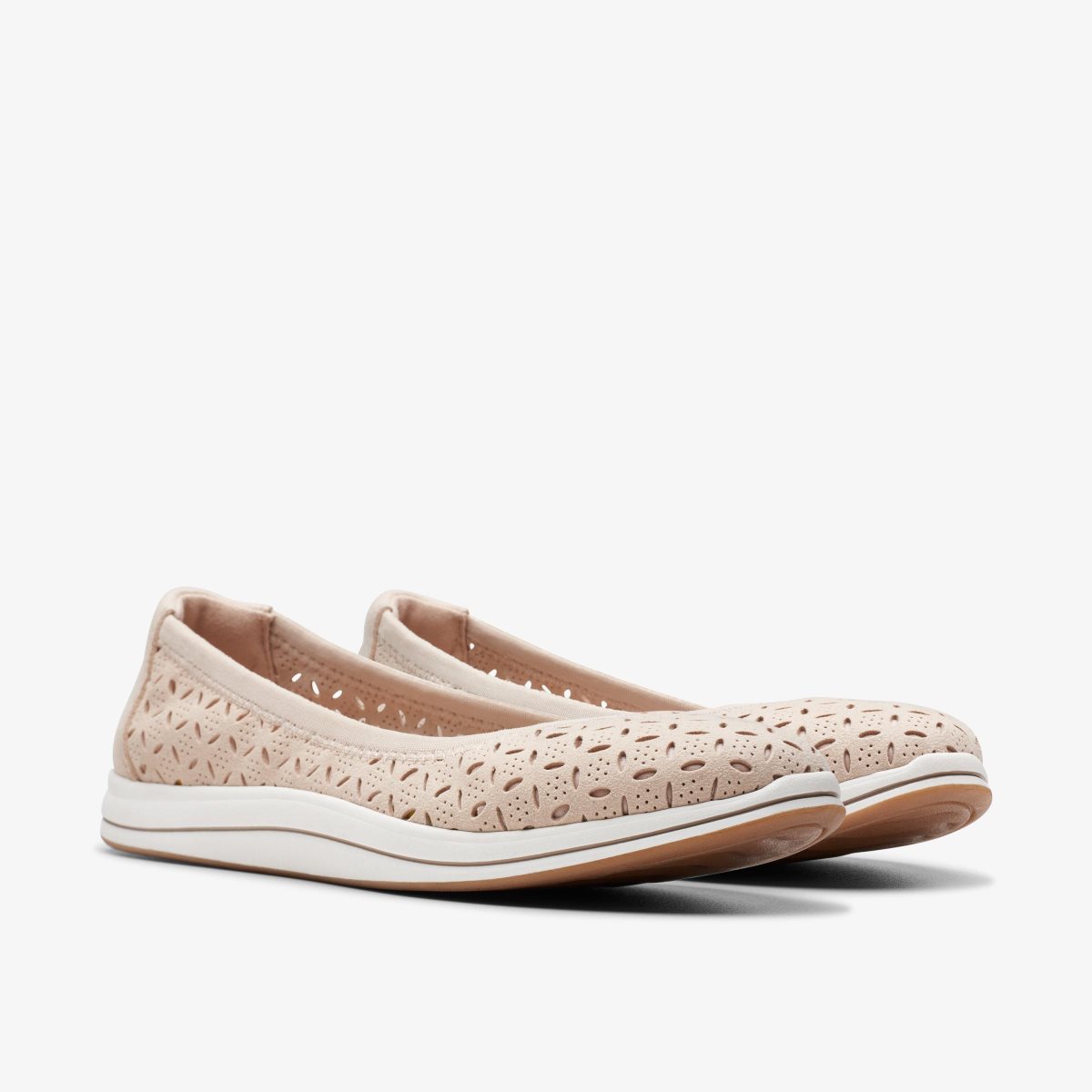 Clarks Breeze Roam Light Sand Light Brown | OAHWR5846