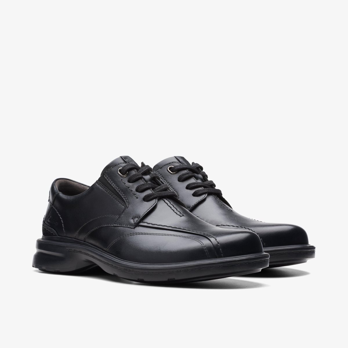 Clarks Gessler Lace Black Leather Black | DOZSU0351