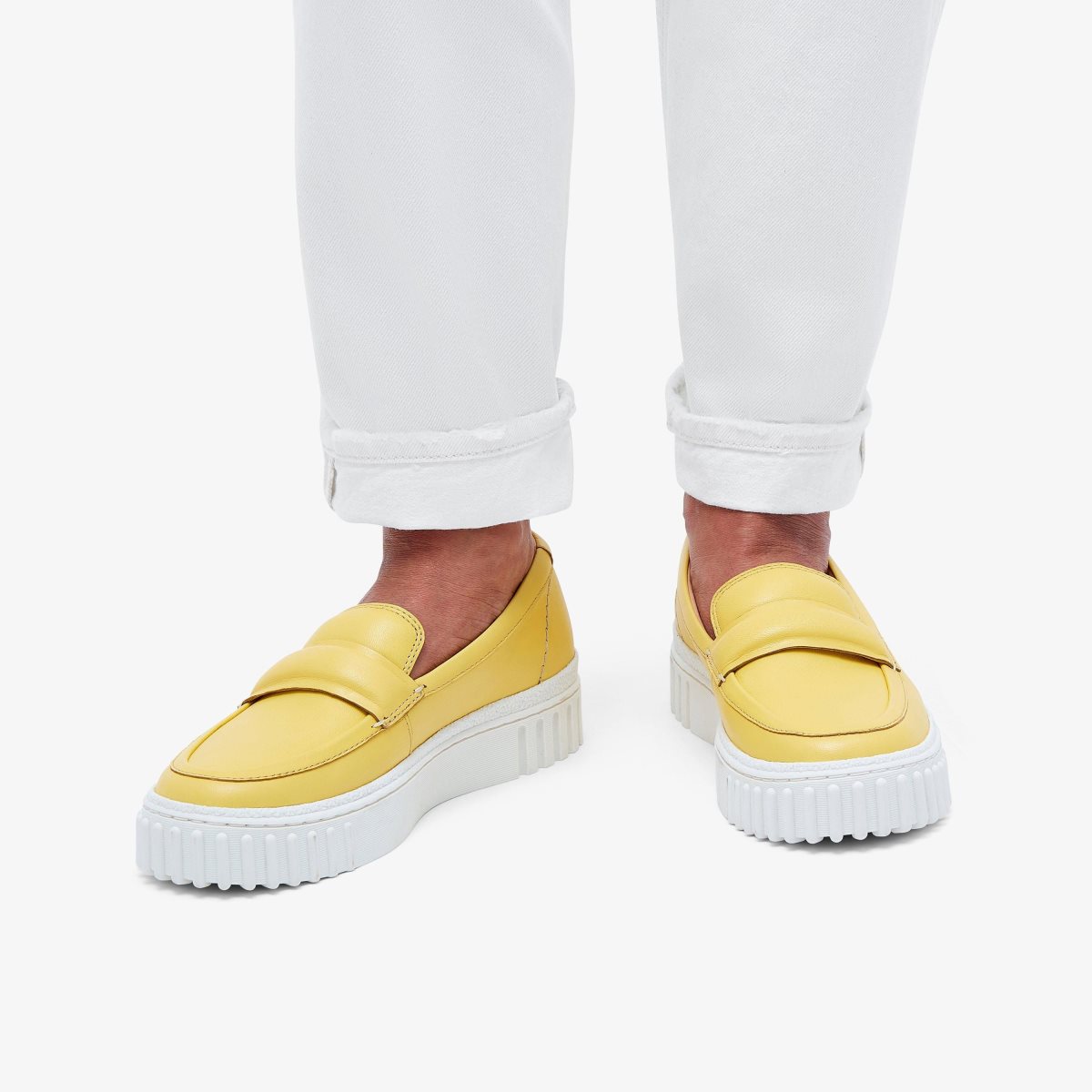 Clarks Mayhill Cove Yellow Leather Yellow | DSOWY8194