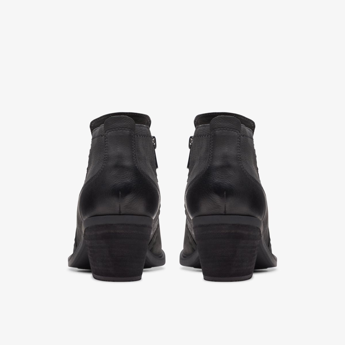 Clarks Neva Lo Black Leather Black | ADCVO5120