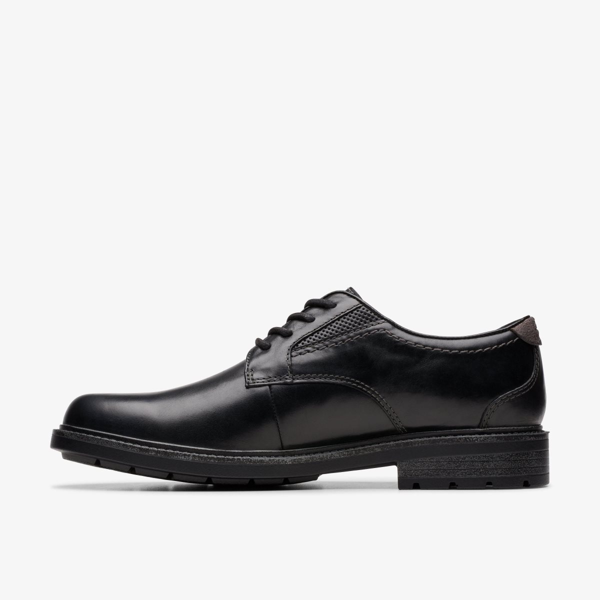 Clarks Un Shire Low Black Leather Black | EMWLR8432