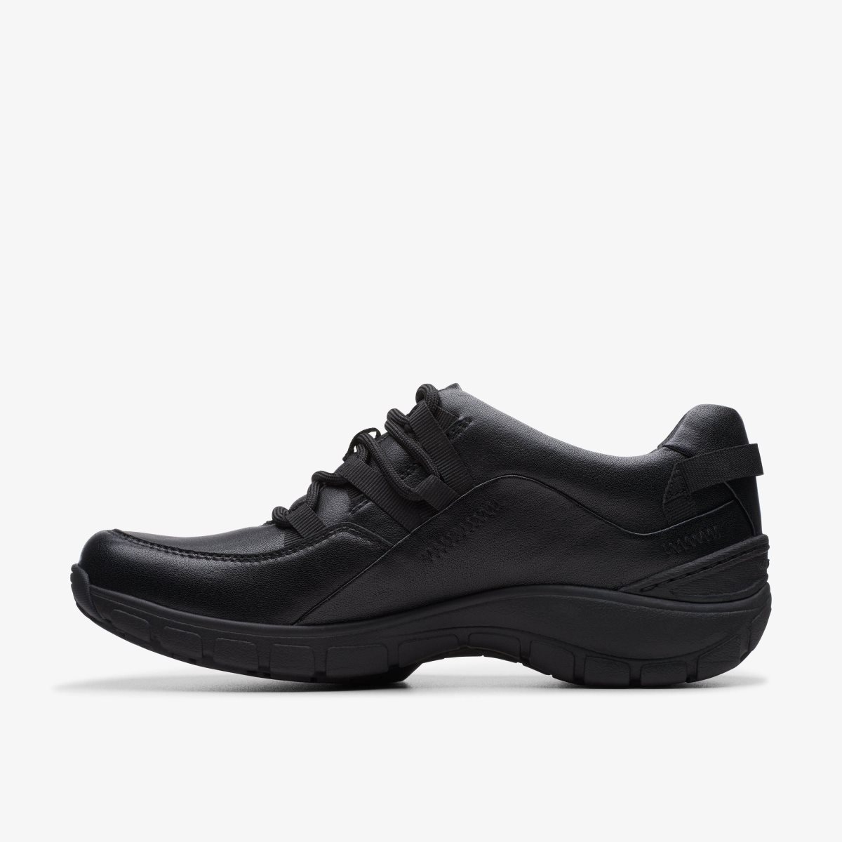 Clarks Wave Range Black Leather Black | OVLEZ4806